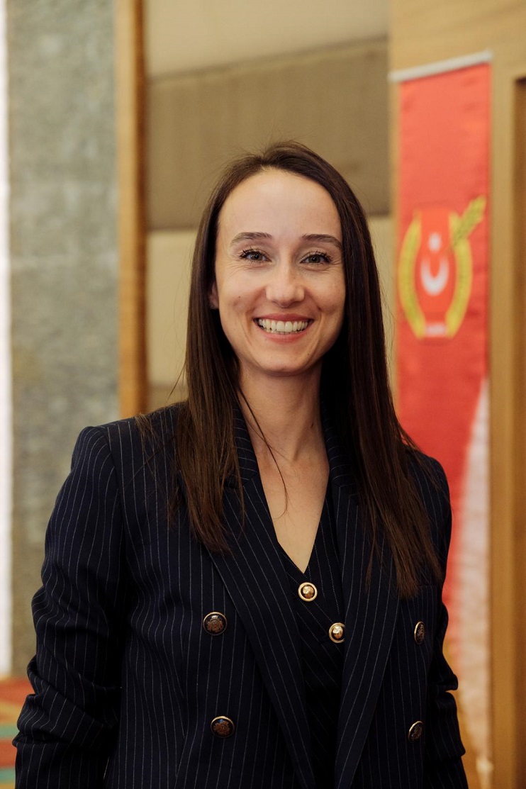 Emel Yüzbaşıoğlu