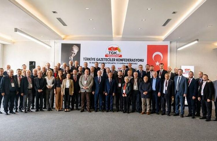 TÜRKİYE GAZETECİLER KONFEDERASYONU KOCAELİ SONUÇ BİLDİRGESİNİ AÇIKLADI